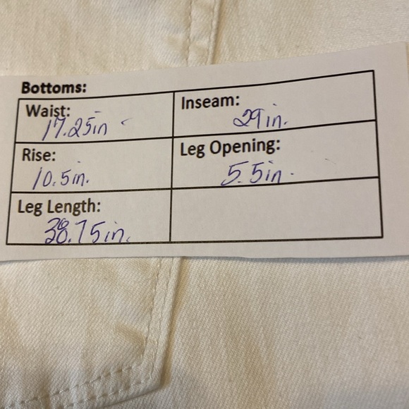 NWT JESSICA SIMPSON'S Kiss Me Jeans in White, size 33 - Picture 4 of 12